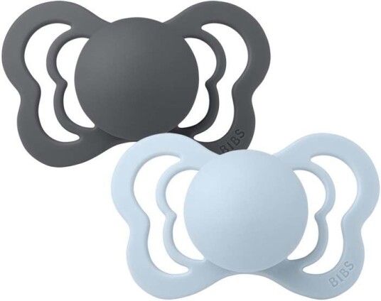 BIBS® Smokk Couture Iron & Baby Blue Silikon 0-6 måneder, 2stk.