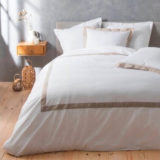 Douceur D`Interieur Komplett Sengetøy Med Lininnblanding Lauraline 240 X 220 Cm