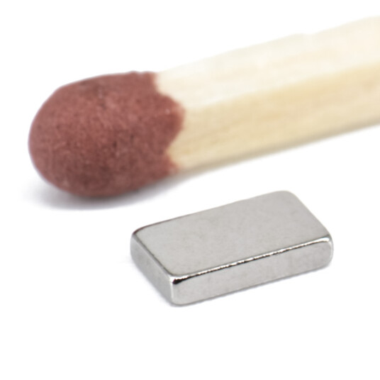 Mini magnet 5 x 3 x 1 mm nettbutikk for alle magneter