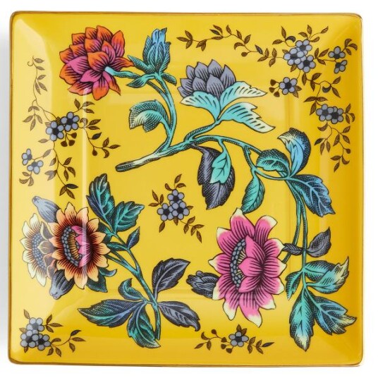 Wedgwood Wonderlust fat yellow tonquin Wedgwood Wonderlust fat yellow tonquin