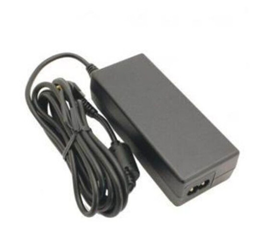 Fujitsu AC-ADAPTER 19V 65W Fujitsu AC-ADAPTER 19V 65W