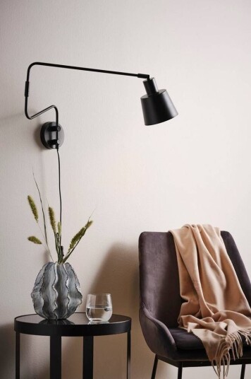 Jotex STIG vegglampe Svart 1049538-02-0 1578228-01-0 Jotex STIG vegglampe Svart 1049538-02-0 1578228-01-0