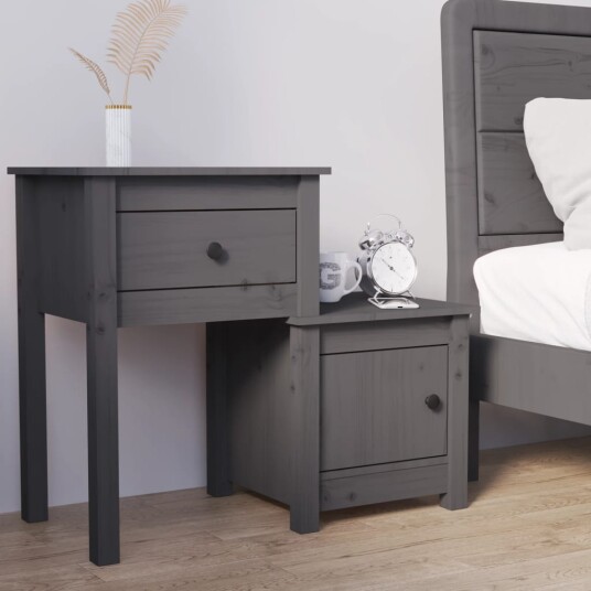 vidaXL Nattbord grå 79,5x38x65,5 heltre furu vidaXL Nattbord grå 79,5x38x65,5 heltre furu