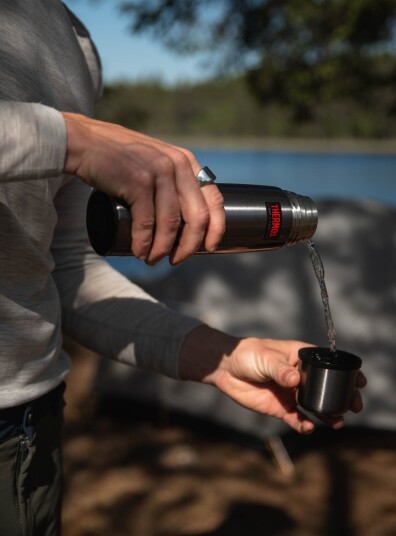 Thermos Light & Compact 0,5L Mørkegrå