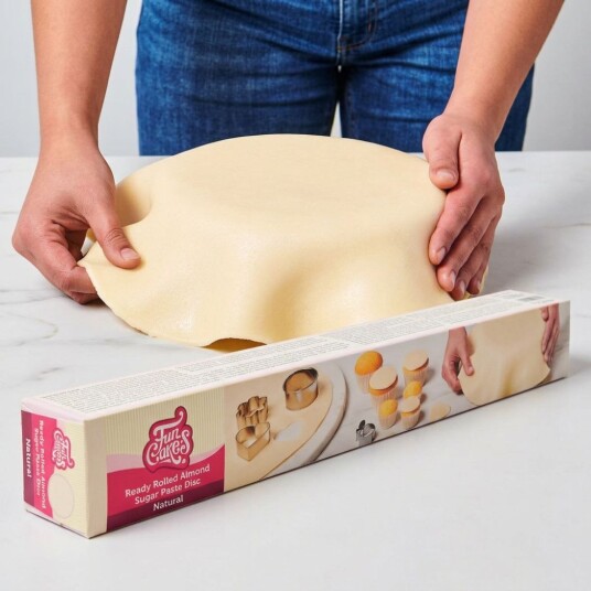 Marsipanlokk Med Fondant Kremhvit Fra Funcakes 430g Marsipanlokk Med Fondant Kremhvit Fra Funcakes 430g