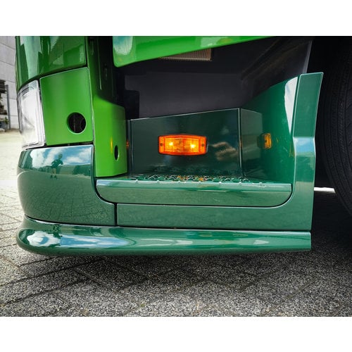 Solarguard underfanger Volvo FH4/FH5 + FM5 9 CM Lys utval 9CM med 2 next gen lyshull