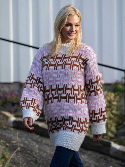 Viking Garn 2426 12 Cherry Pie Genser