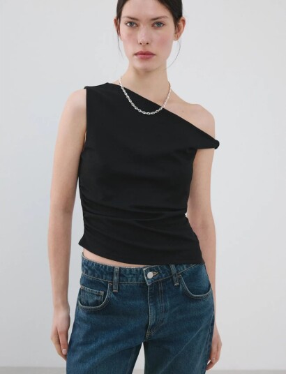 Mango Asymmetrical Fitted Top   Black   S