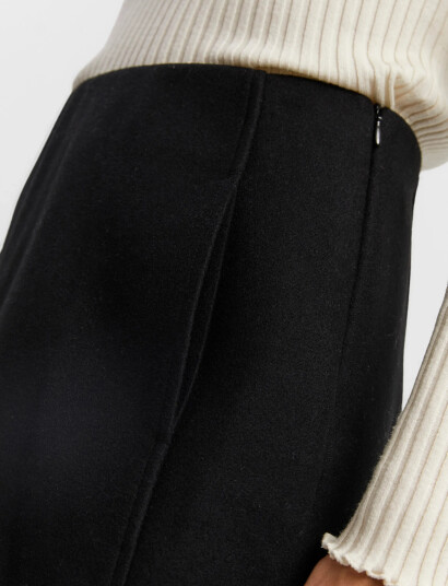 Vero Moda Vmfortuneallison Hw Short Skirt Ga Noos - Black - M Vero Moda Vmfortuneallison Hw Short Skirt Ga Noos - Black - M