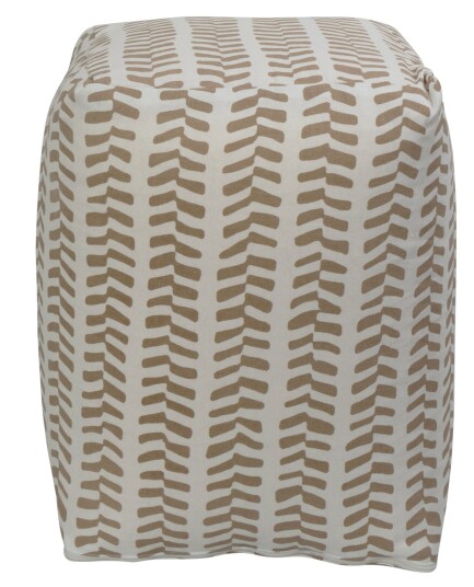 Nordstrand Home Sidepuff 28x28x40 cm Beige med mønster Praktisk puff fra Nordstrand Home Sidepuff 28x28x40 cm Beige med mønster Praktisk puff fra