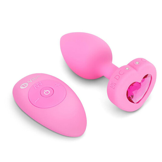 B-Vibe Vibrating Heart Plug S/m