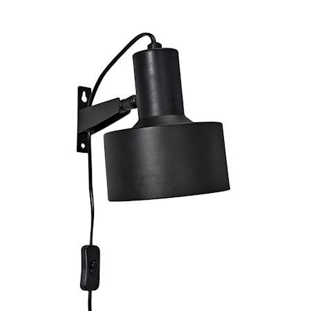 Pr Home Solo Vegglampe 23 cm Svart 1704017-02-0 1704017-01-0 Pr Home Solo Vegglampe 23 cm Svart 1704017-02-0 1704017-01-0
