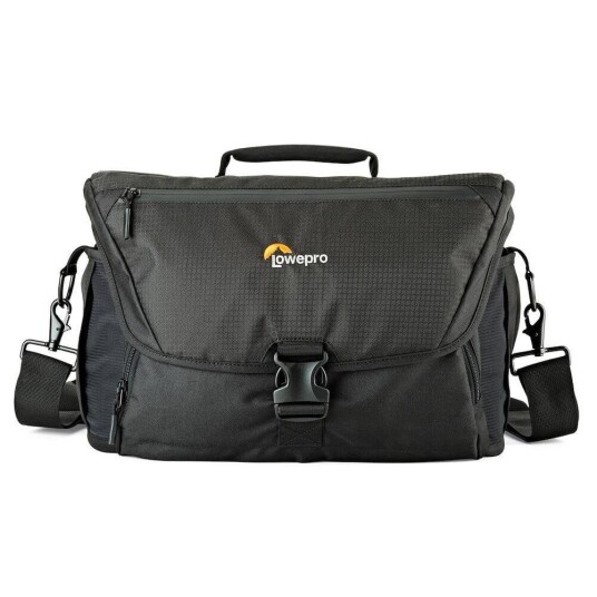 Lowepro Nova 200 AW II Kameraveske For 1-2 Pro DSLR-kameraer Lowepro Nova 200 AW II Kameraveske For 1-2 Pro DSLR-kameraer