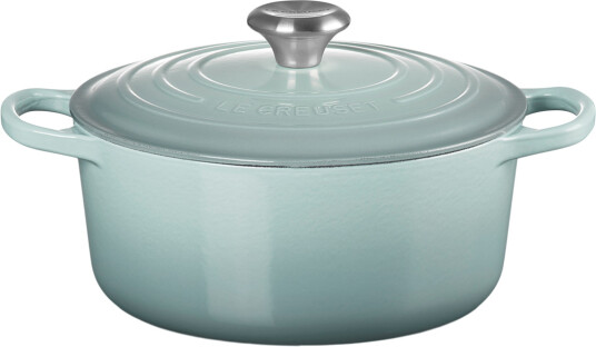 Le Creuset Signature støpejernsgryte rund 24 cm 4,2L sea salt Le Creuset Signature støpejernsgryte rund 24 cm 4,2L sea salt