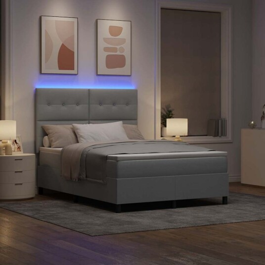  Box Spring Seng med Madrass & LED Lysegrå 140x200 cm Stoff