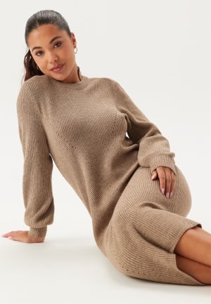 Object Collectors Item Objditte Re L/S KNIT MIDI DRES Desert Taupe Detail:melange L Object Collectors Item Objditte Re L/S KNIT MIDI DRES Desert Taupe Detail:melange L