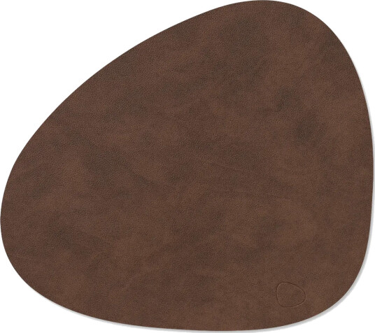 LIND DNA Nupo spisebrikke curve M Dark brown
LIND DNA Nupo spisebrikke curve M Dark brown
