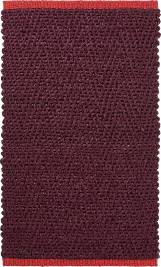 Mette Ditmer Notes Mat - Burgundy - 50X 80CM Mette Ditmer Notes Mat - Burgundy - 50X 80CM