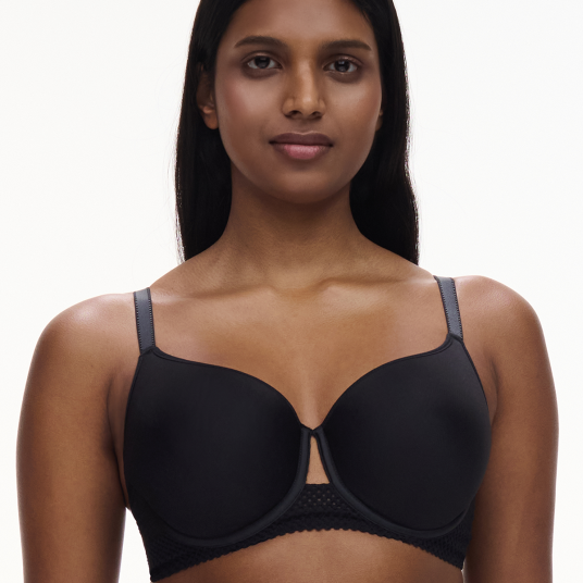 Chantelle BH Pulp Memory Foam T-shirt Covering Bra Svart B 80 Dame