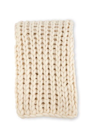Venture Design Kate pledd Offwhite 170 x 130 cm Hvit