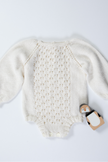 Dale Garn 450 33 Girlybody Med Lange Ermer