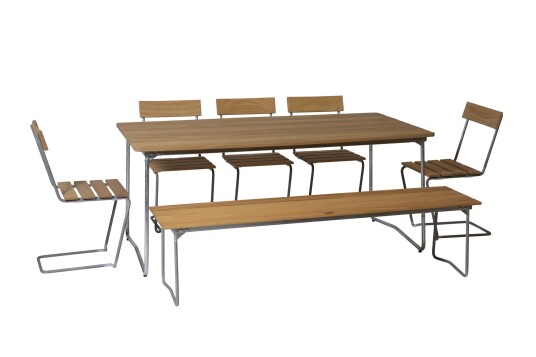 Grythyttan Stålmöbler B31 spisegruppe Oljert eik/galvanisert stål 5 stoler, benk 170 cm & bord 170 x 92 cm