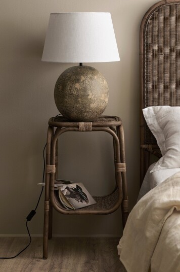 Ellos Home   Nattbord Magnolia   Brun