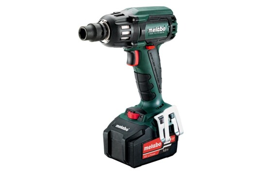 Metabo SSW 18 LTX 400 BL Nutrunner 1/2" med 2 stk 5.2Ah batterier og lader