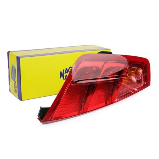 Magneti Marelli Baklykt MAGNETI MARELLI 712201401110