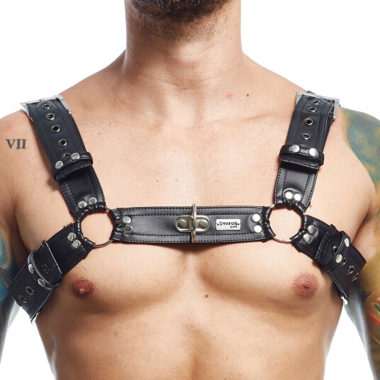 MaleBasics DNGEON Body Harness Belte - Svart MaleBasics DNGEON Body Harness Belte - Svart