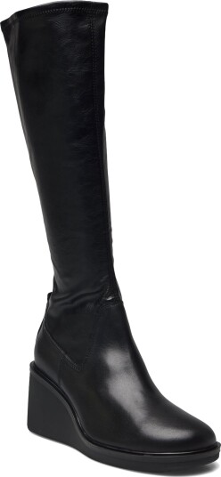 VAGABOND | Deena | 40