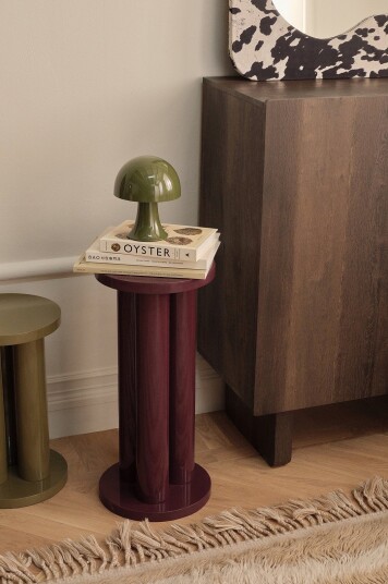 Ellos Home   Pidestall Polo Medium høyde 60 cm   Rød