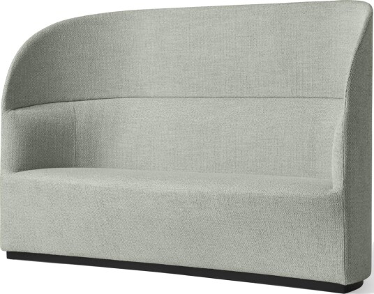 Audo Copenhagen Tesalongsofa med Høy Rygg og Strømuttak Safire 0006