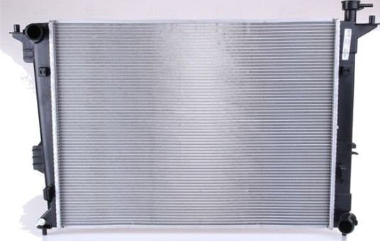 Radiator NISSENS 66761