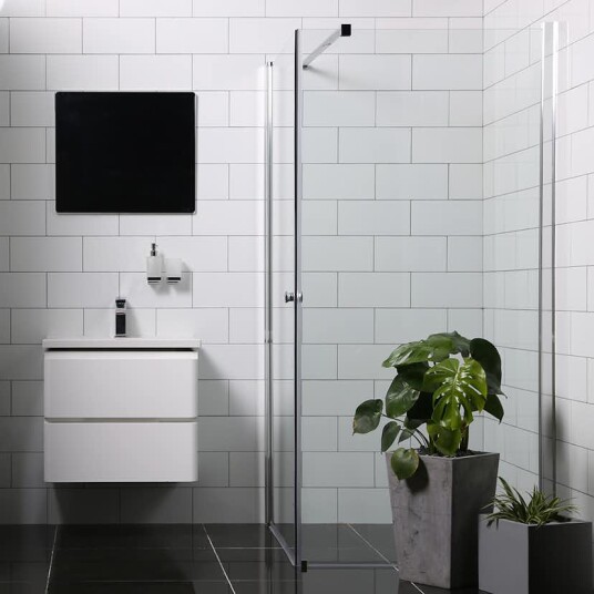 Dusjhjørne Bathlife Allsidig Rett Vegg + Rett Dør