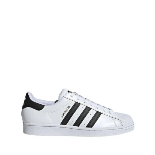Adidas Superstar sko Hvit Male EU 42 2/3 Adidas Superstar sko Hvit Male EU 42 2/3