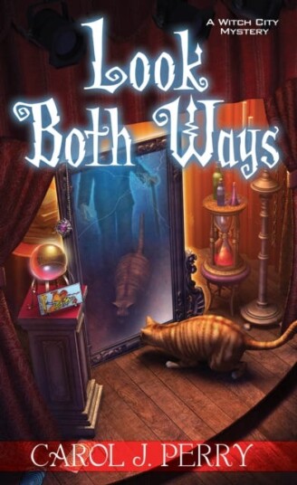 Look Both Ways Av Carol J. Perry