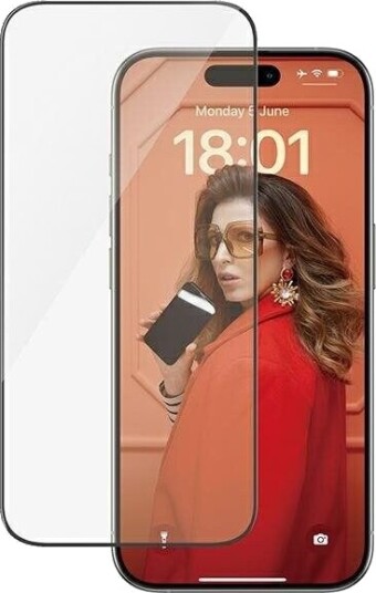 Panzerglass Ultra-Wide Fit Skjermbeskytter for iPhone 15 Pro med EasyAligner