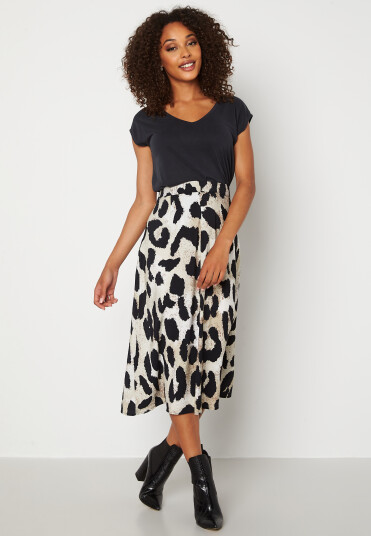 Pieces Kamala Tee Black XL