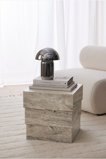 Ellos Home Sidebord / Nattbord Pirramida Hvit Ellos Home Sidebord / Nattbord Pirramida Hvit