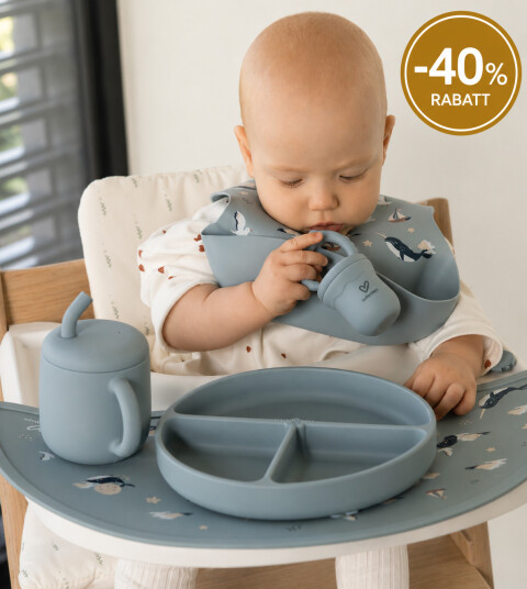 Babysteps Tallerken Med Inndeling Og Sugekopp Blue Babysteps Tallerken Med Inndeling Og Sugekopp Blue