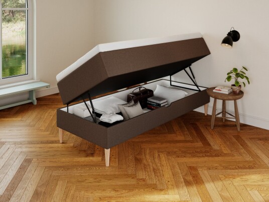 Nordic Dream Astrid Fjäll 90x210 Mørk brun Nordic Dream Astrid Fjäll 90x210 Mørk brun