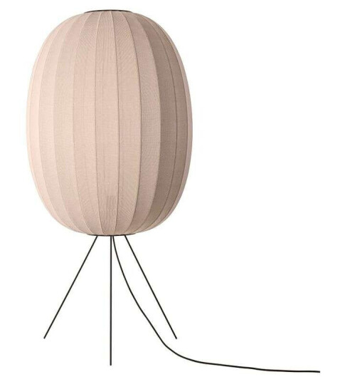 Made By Hand - Knit-Wit 65 Høy Oval Gulvlampe Medium Sand Stone