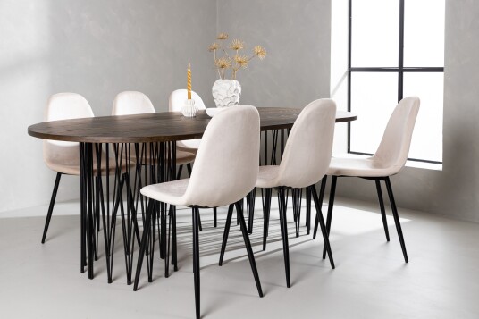 Venture Home Spisegruppe Alismo 220 cm Oval med 6 Nicci Stoler Beige