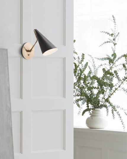Visual Comfort Clemente Wall Light Visual Comfort Clemente Wall Light