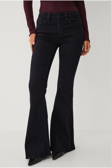Gina Tricot Jeans Ultra flare jeans Svart