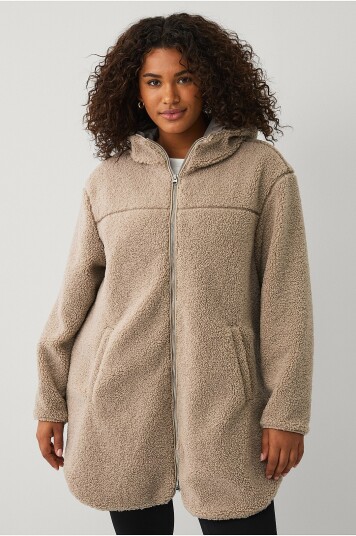 Ellos Plus collection   Lang fôret pilejakke   Beige