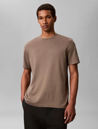 Calvin Klein Ss Supima Chest Emb Crewneck Tee Khaki green L Calvin Klein Ss Supima Chest Emb Crewneck Tee Khaki green L