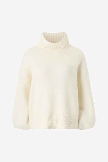 Hést Pullover Fam Patch Short Sweater Hvit Hést Pullover Fam Patch Short Sweater Hvit