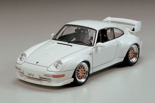 Tamiya 1/24 Porsche 911 GT2 Road Version